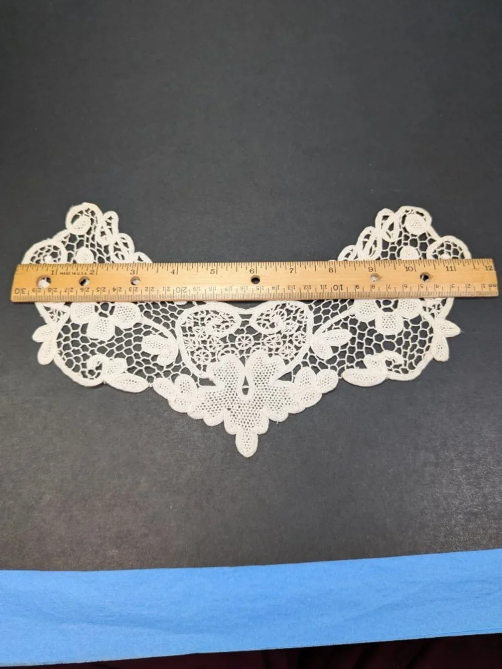 Vintage White Lace Statement Collar 1 Piece Pointed Leaf Motif for Elven Cosplay